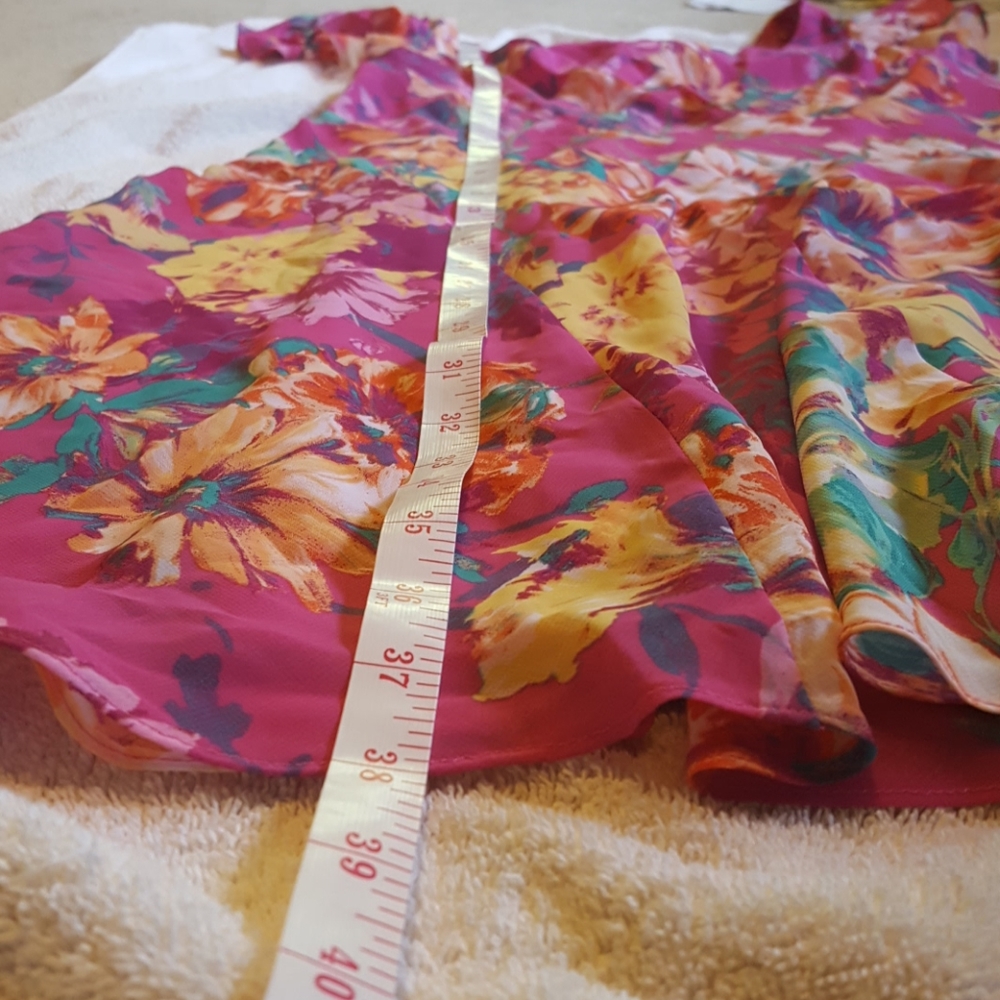 Women's New American Living v- neck dress size 6 - Picture 8 of 8